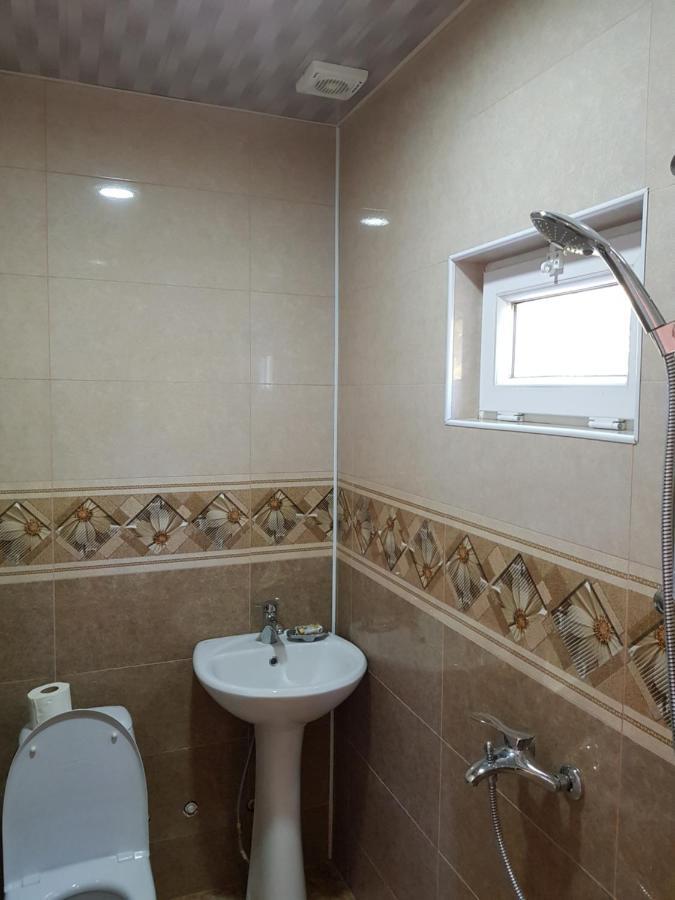 Amiran'S Lake Hotel Tbilisi Ngoại thất bức ảnh